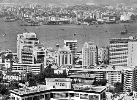 開始攀升的香港天際線｜Hong Kong Skyline Begins Its Ascent, 1960s